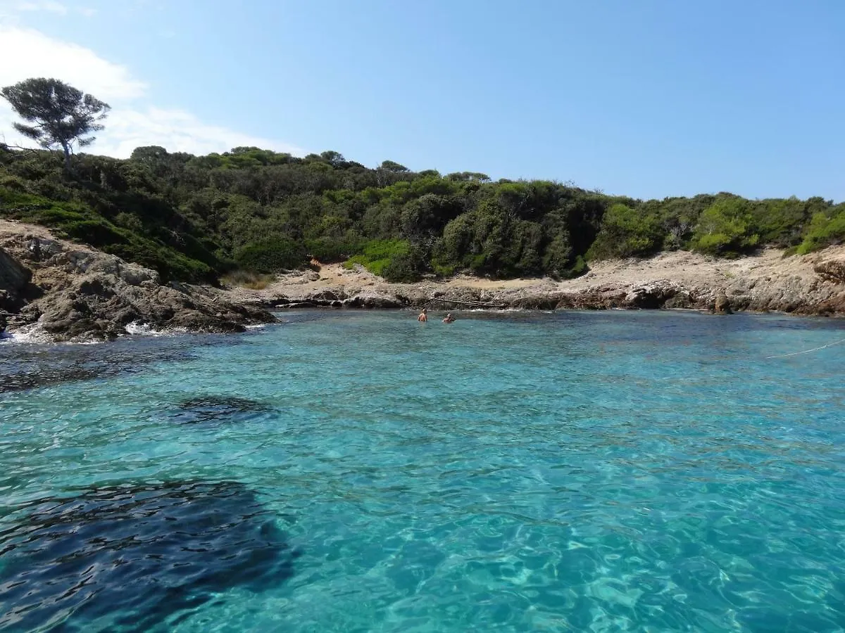 Petit Moulin-T3 Giens-Clim-Parking Apartment Hyeres France